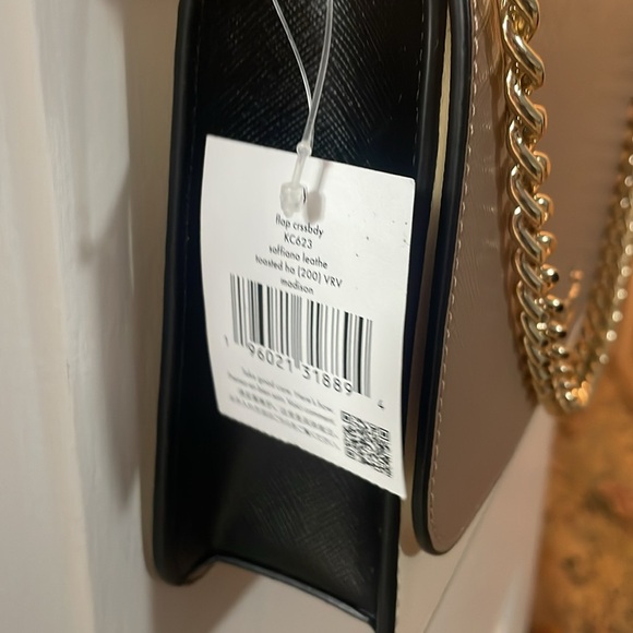 Kate Spade purse - Picture 4 of 9